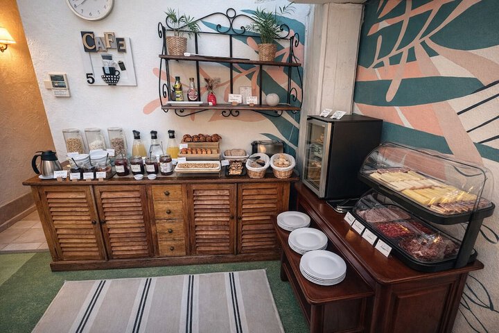 Breakfast/Coffee Service 48 of 59