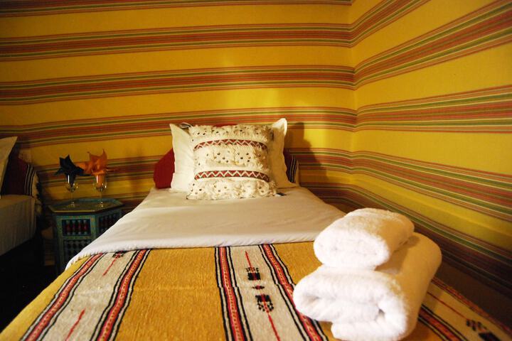 Room 23 of 52
