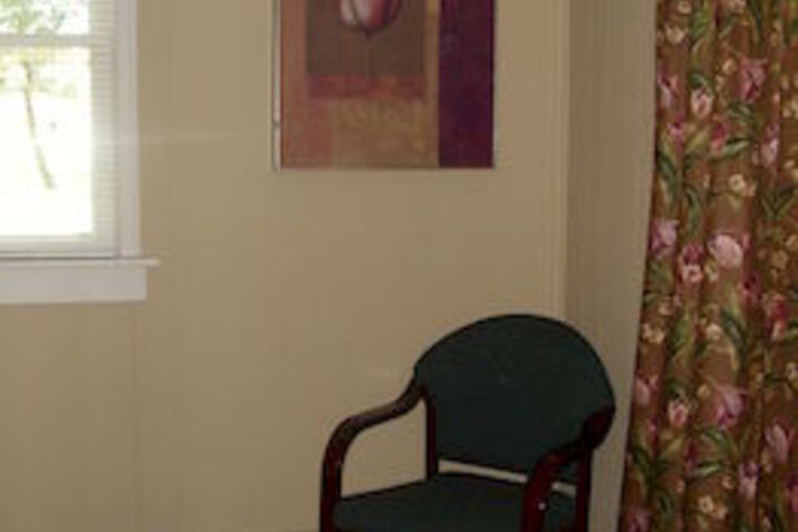 Room 4 of 7