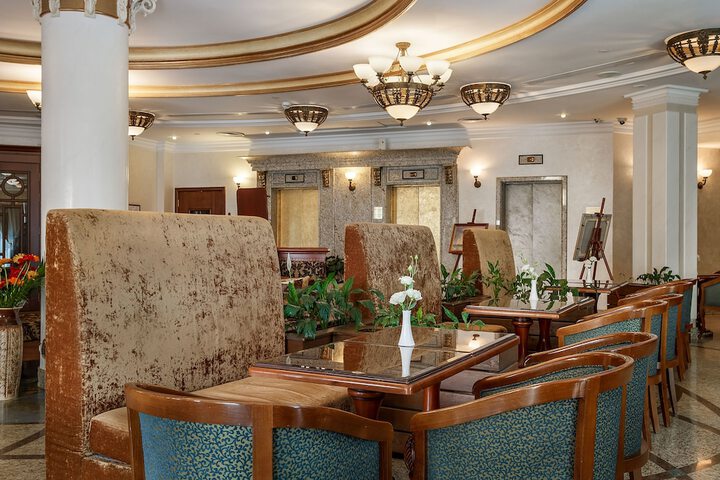 Hotel Interior 7 of 108