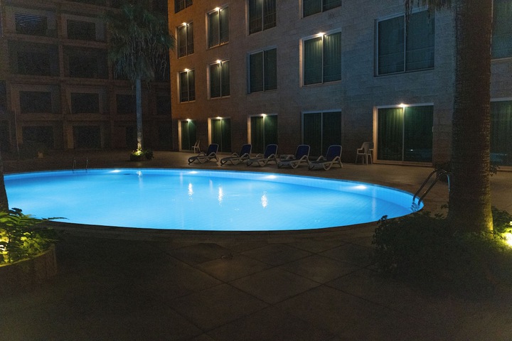 Pool 27 of 42