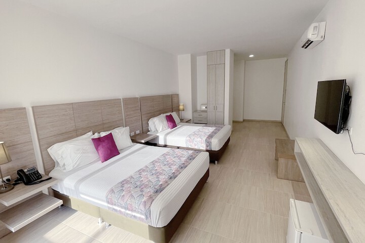 Room 11 of 59