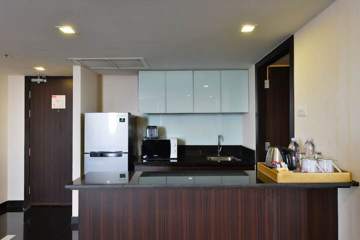 Private kitchenette