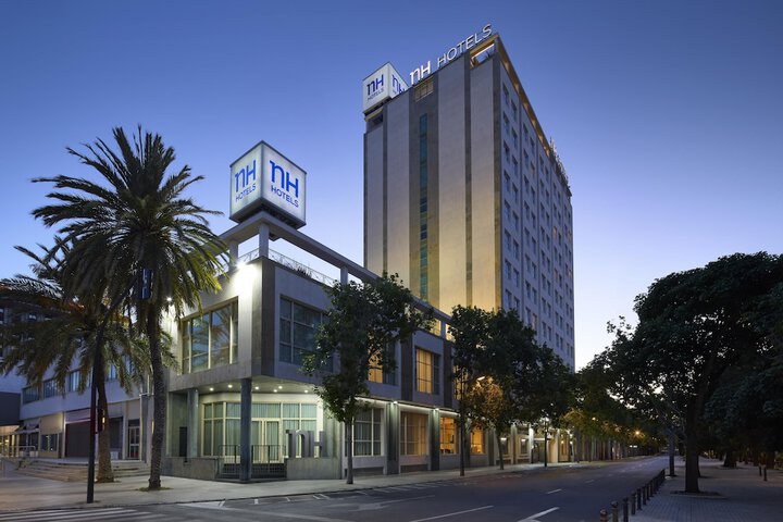 Hotel 63 of 64