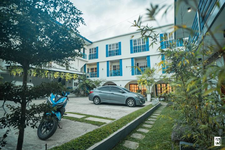 Hotel 153 of 188