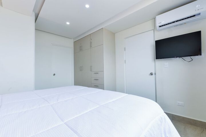 Room 36 of 254