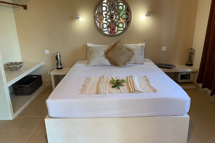 Room 26 of 145