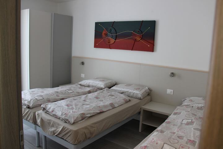 Room 17 of 96
