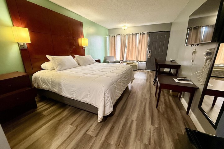 Room 31 of 79