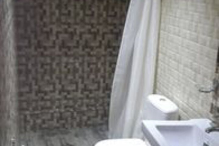 Room 2 of 26