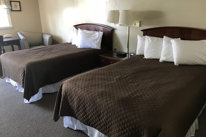 Room 22 of 104