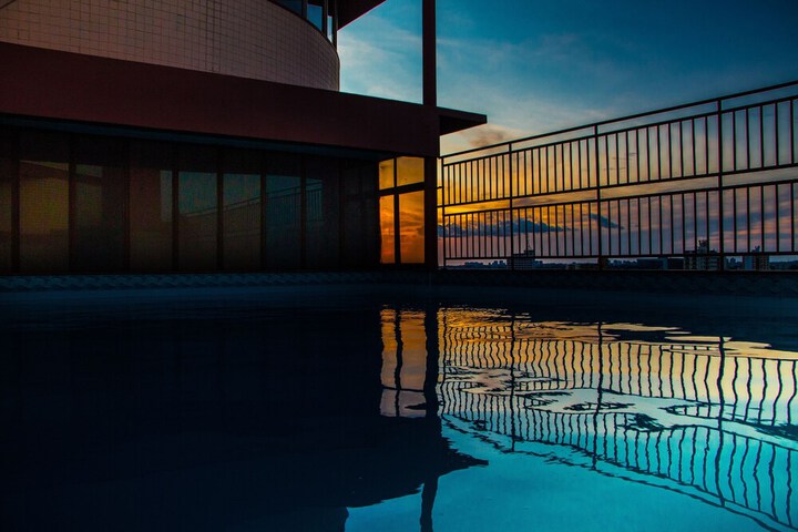 Hotel Pool