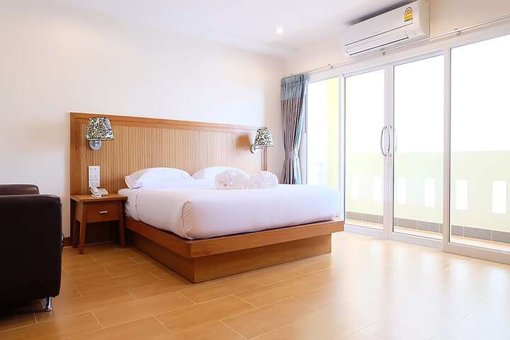 Room 14 of 44