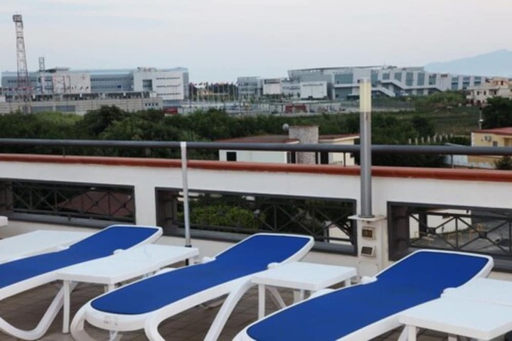 Terrace/Patio 9 of 39