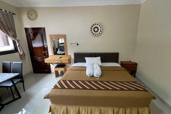 Room 21 of 49