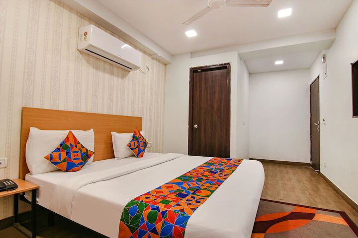 Room 21 of 36