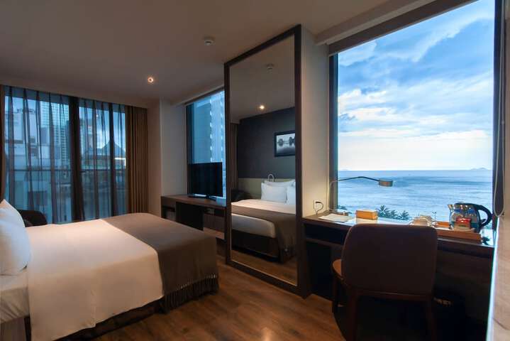 Room 29 of 140
