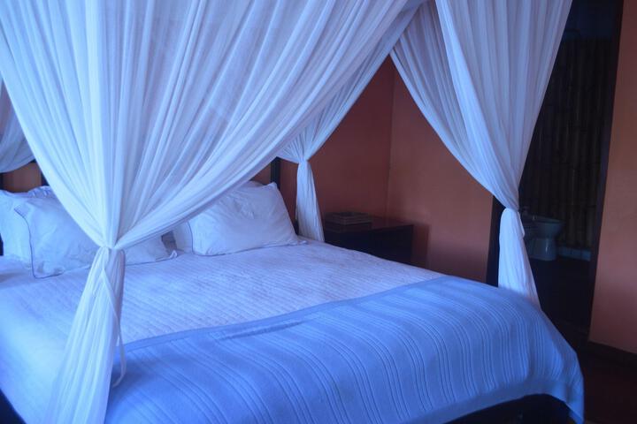 Room 36 of 107