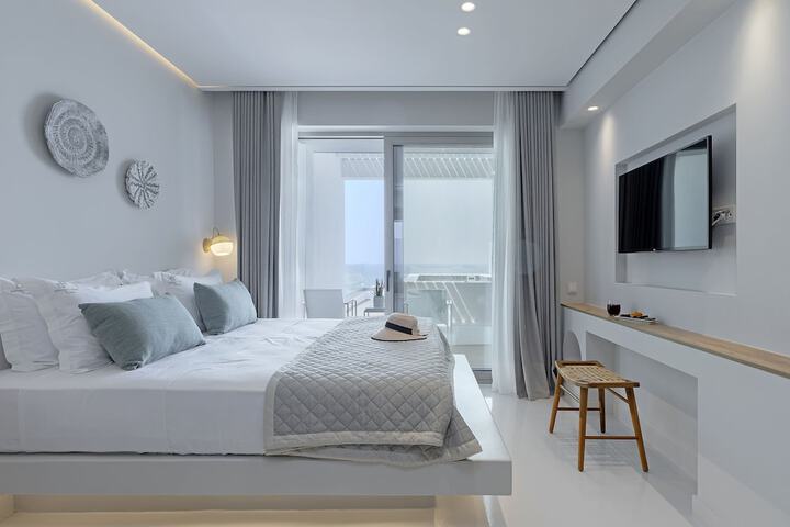 Room 28 of 55