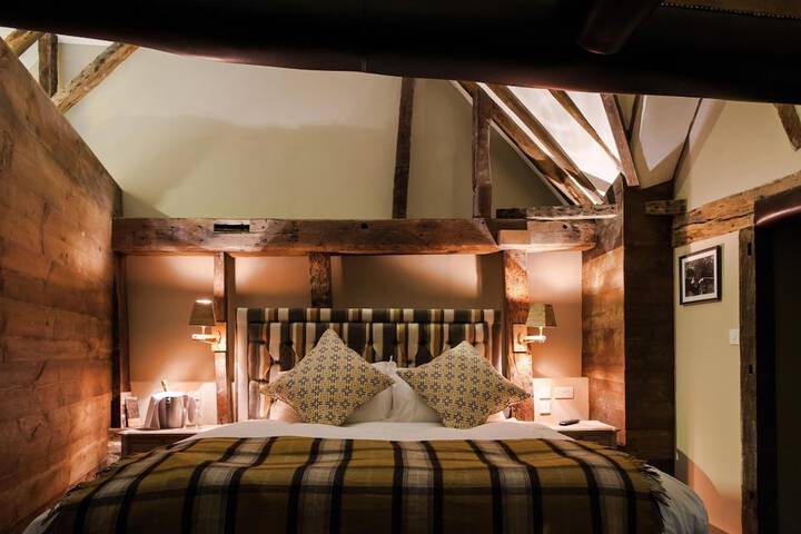 Room 15 of 47