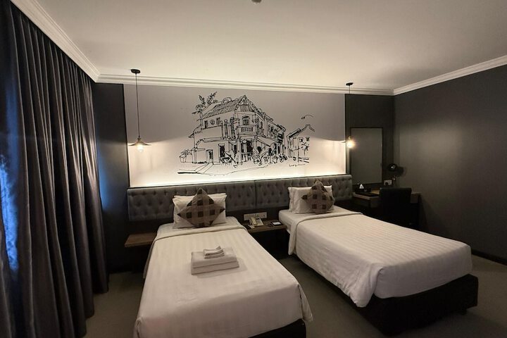 Room 60 of 97