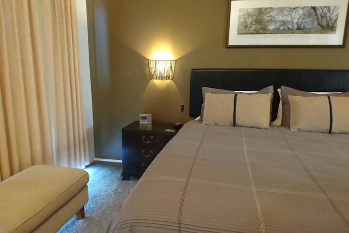 Room 3 of 17