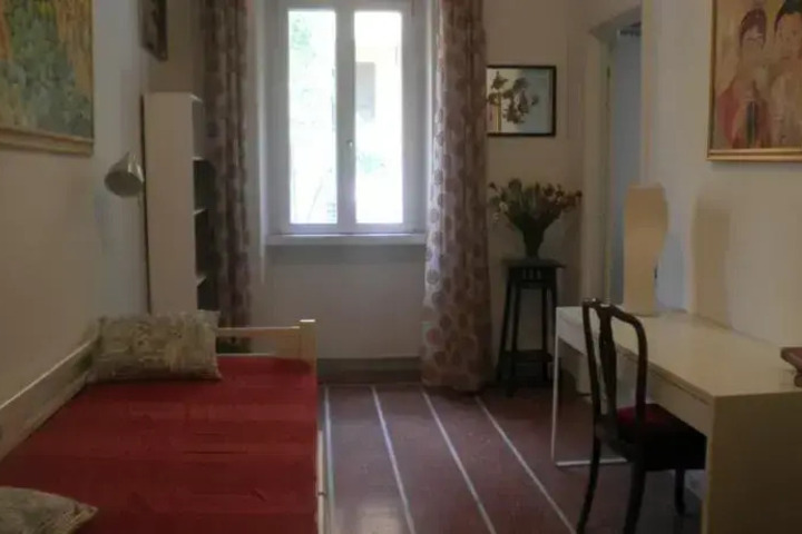 General 4 of 10