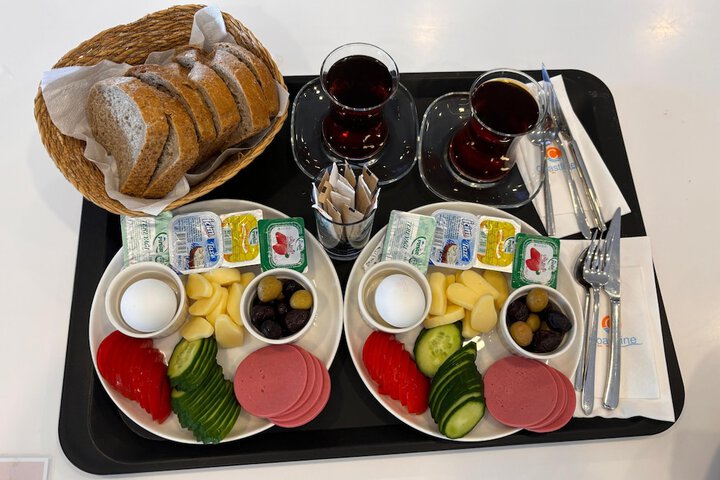 Breakfast/Coffee Service 16 of 25