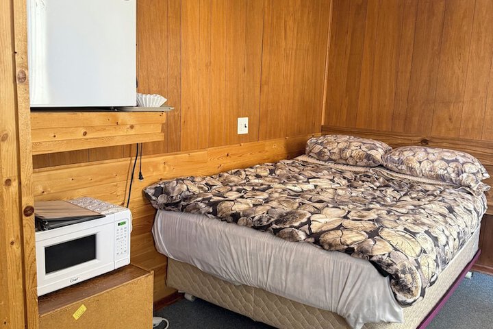 Room 5 of 44