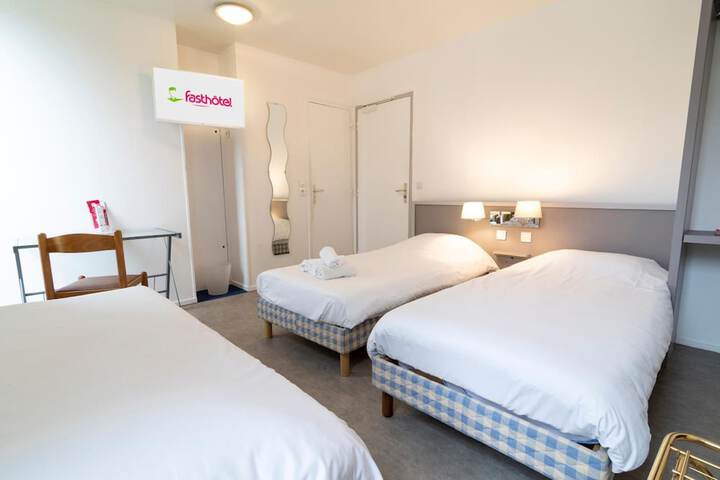 Room 22 of 63