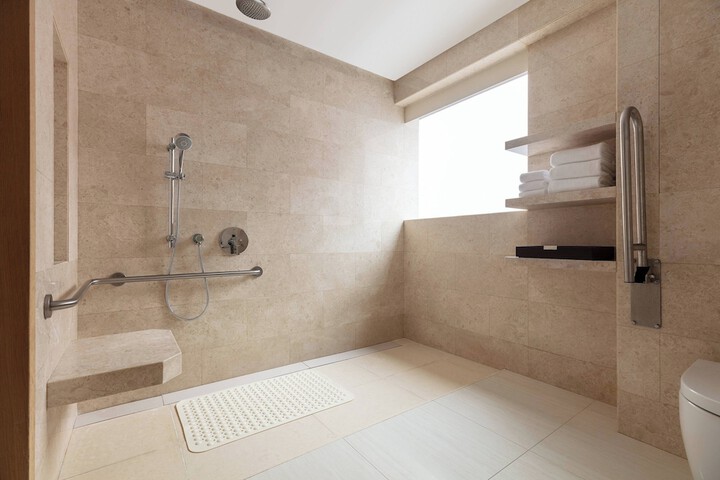 Room 20 of 48