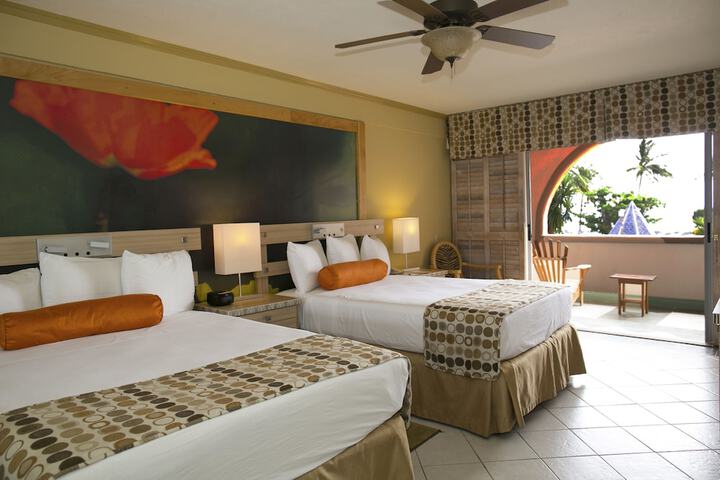 Room 15 of 62