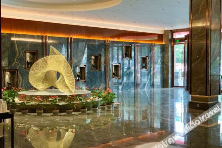 Hotel Interior 17 of 40