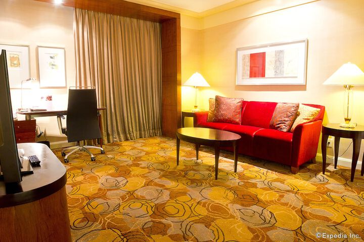 Room 28 of 49