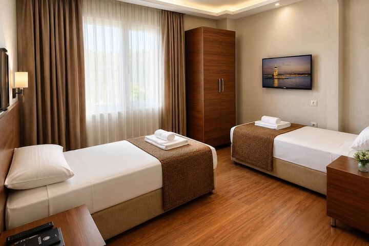 Room 32 of 64