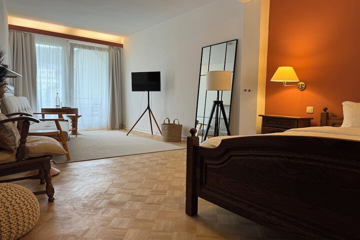 Room 36 of 128
