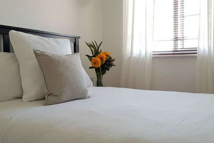 Room 2 of 17