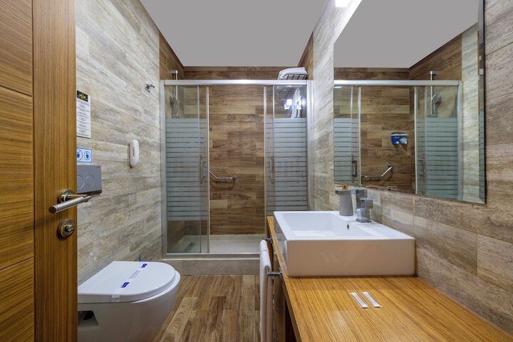 Bathroom Photo