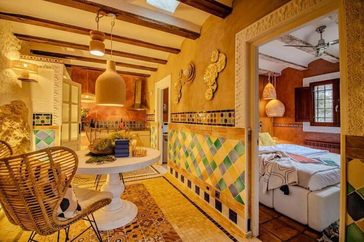 XUQ Hotels Al-Axara