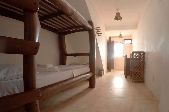 Room 10 of 36