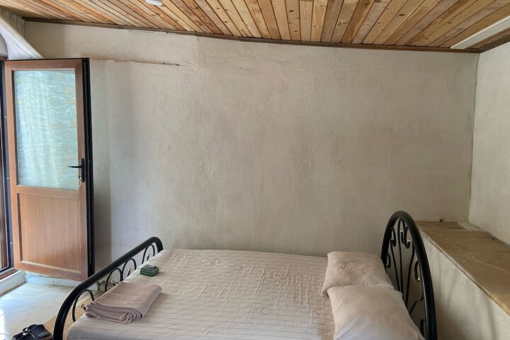 Room 92 of 263