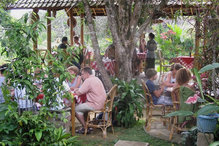 Dining Photos