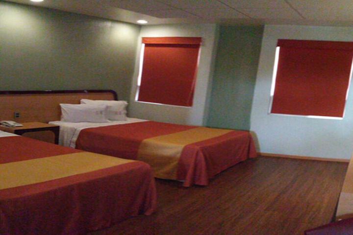 Room 3 of 23