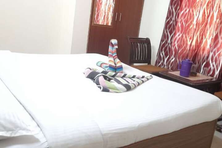 Room 26 of 32