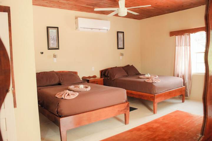 Room 45 of 132