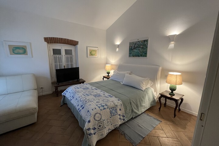 Room 7 of 26
