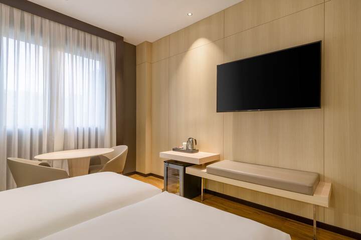 Room 19 of 75