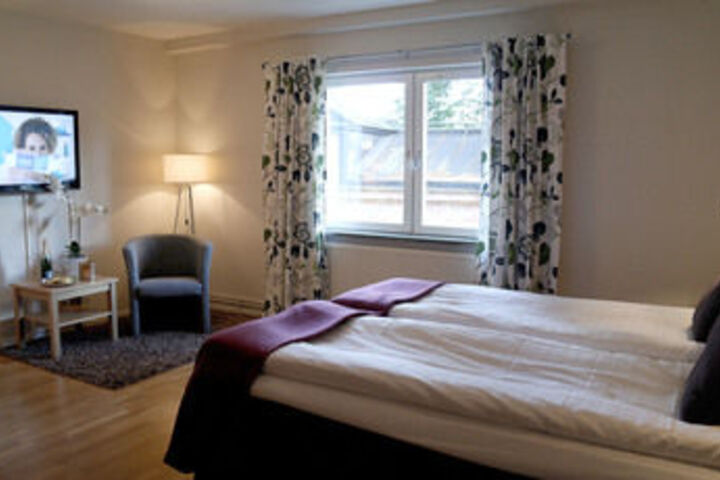 Room 25 of 82