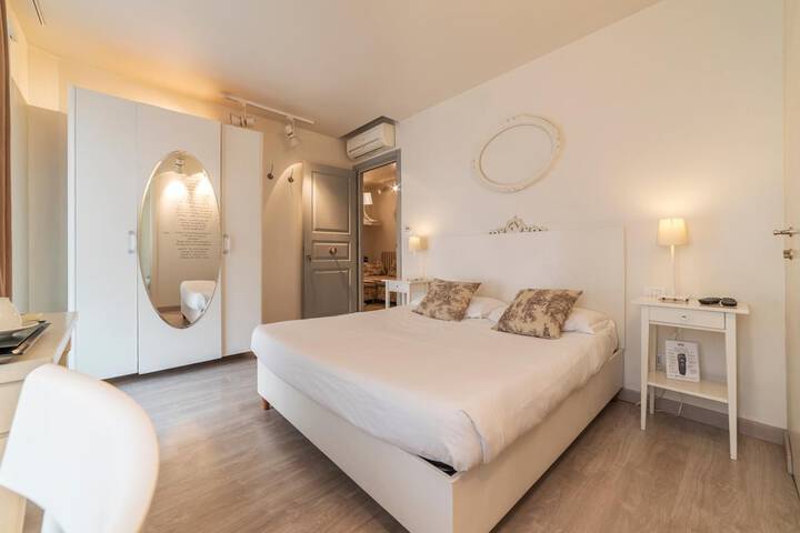 Room 20 of 41