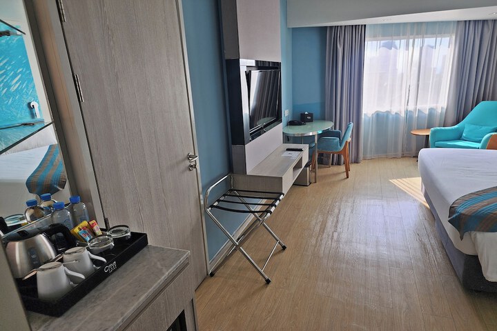 Room 44 of 109